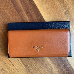 Prada wallet